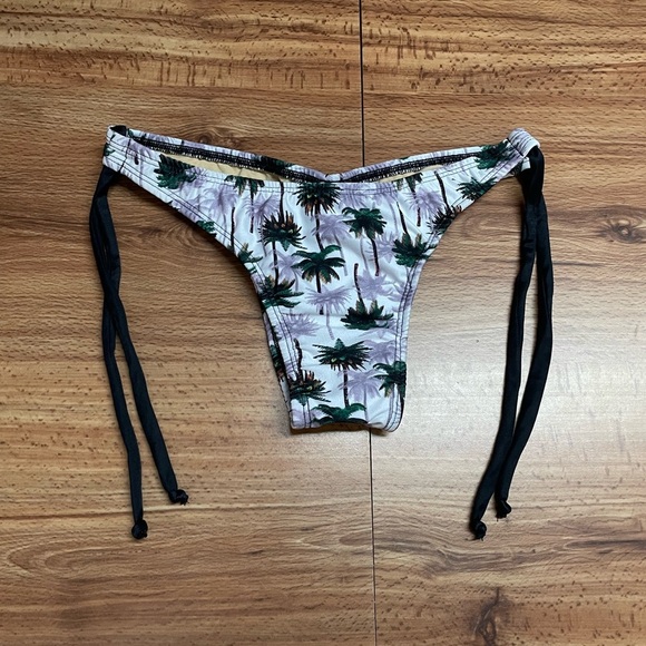 Palm Tree Brazilian Bikini Bottom - Picture 1 of 5